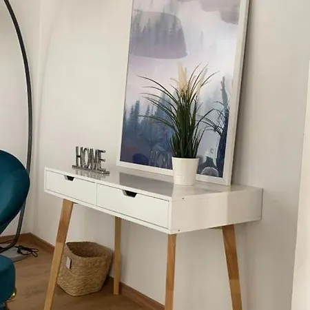 La Torre Di Borgunto - Piazza Grande Apartment