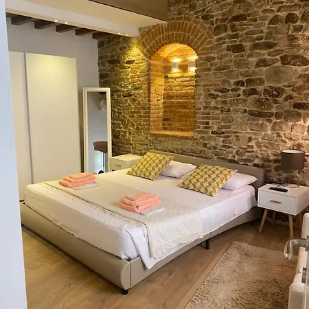 Apartment La Torre Di Borgunto - Piazza Grande Arezzo