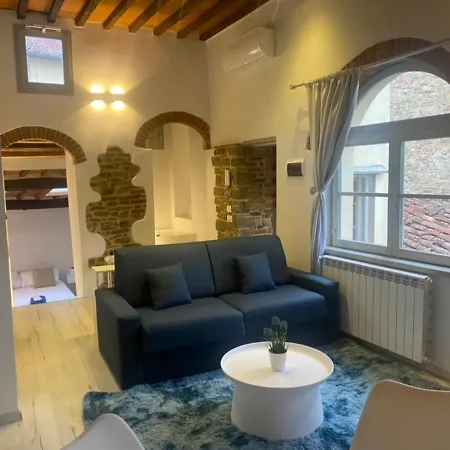La Torre Di Borgunto - Piazza Grande Apartment Arezzo