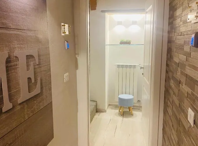 La Torre Di Borgunto - Piazza Grande アパート アレッツォ