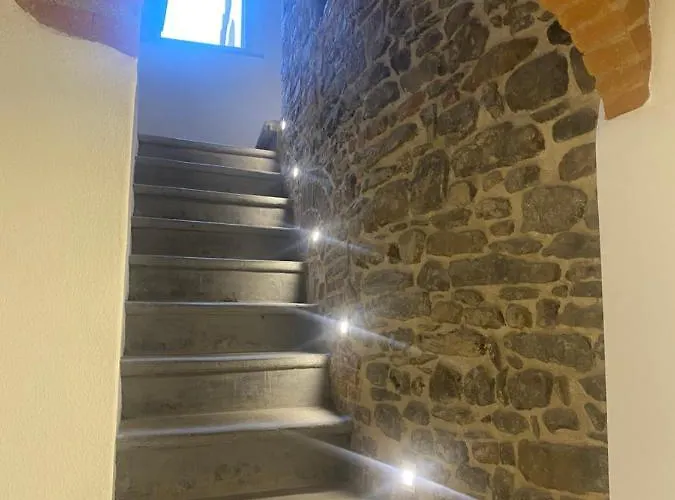 La Torre Di Borgunto - Piazza Grande アパート アレッツォ