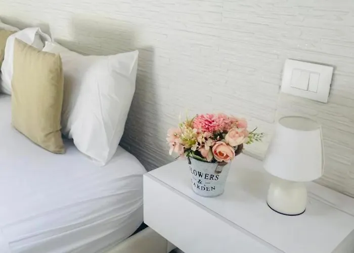 La Torre Di Borgunto - Piazza Grande アパート アレッツォ